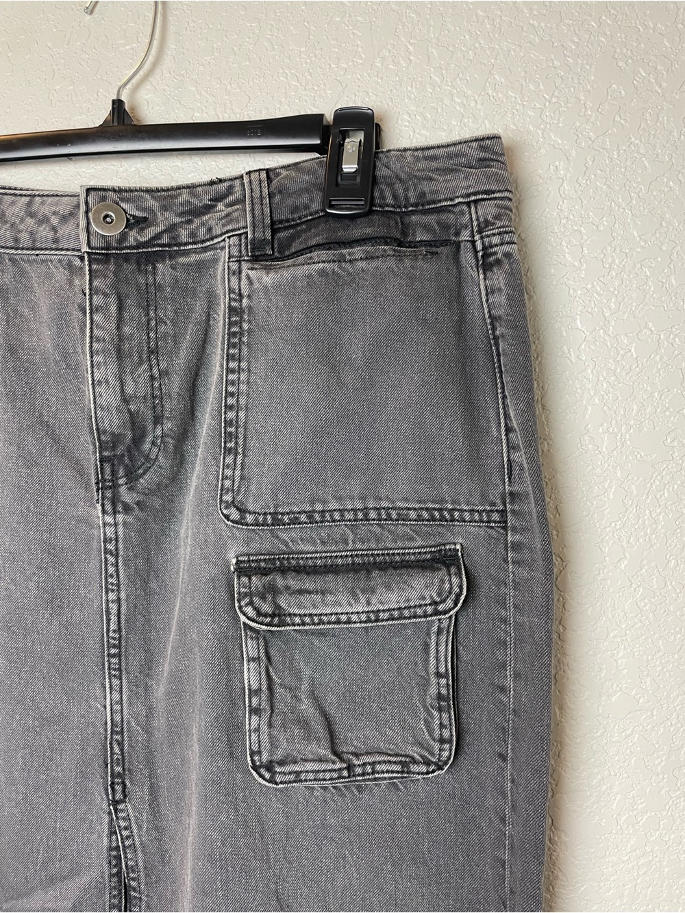 H&M Washed Black Cargo Denim Maxi Skirt Size 12 - Picture 2 of 9